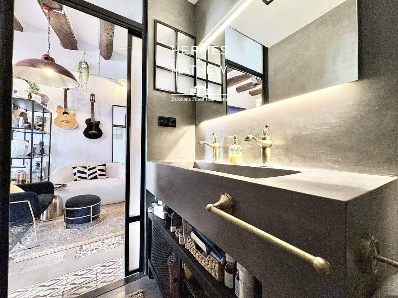 2 makuuhuone Kattohuoneisto myytävänä paikassa Barcelona kaupunki - 550 000 € (Ref: 9575462)