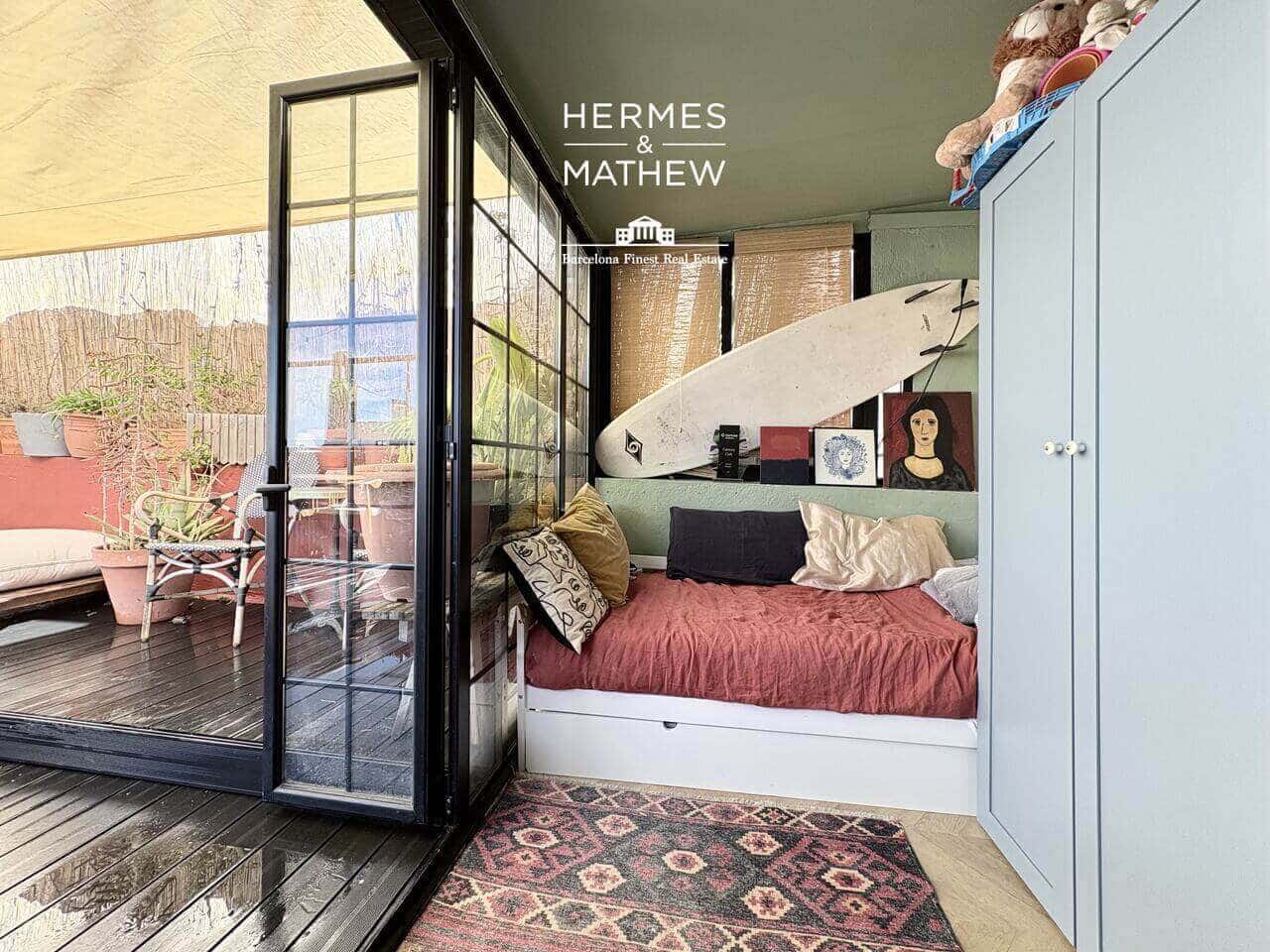 2 makuuhuone Kattohuoneisto myytävänä paikassa Barcelona kaupunki - 550 000 € (Ref: 9575462)