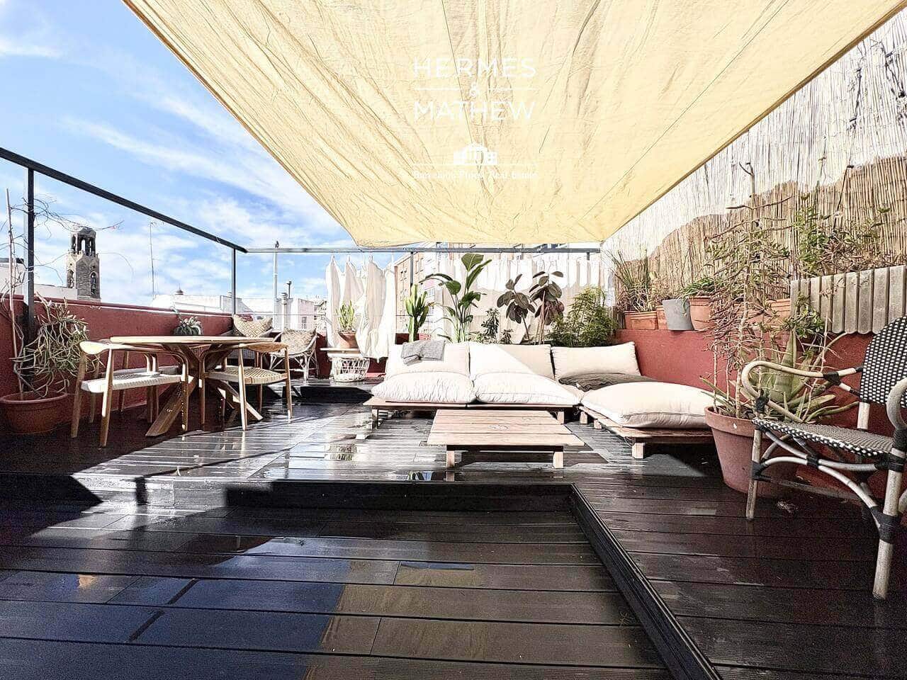 2 makuuhuone Kattohuoneisto myytävänä paikassa Barcelona kaupunki - 550 000 € (Ref: 9575462)