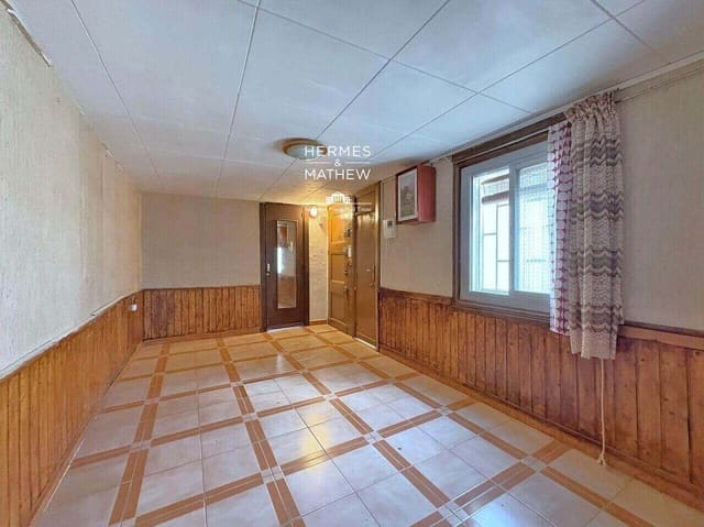 2 sovrum Lägenhet till salu i El Raval, Barcelona stad - 250 000 € (Ref: 9575508)