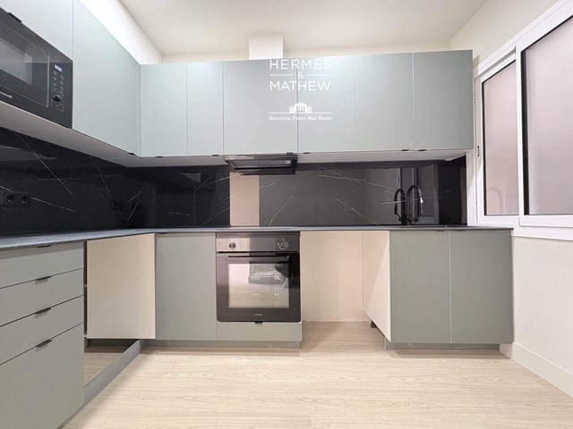 2 makuuhuone Asunto myytävänä paikassa El Poble Sec, Barcelona kaupunki - 369 000 € (Ref: 9660792)