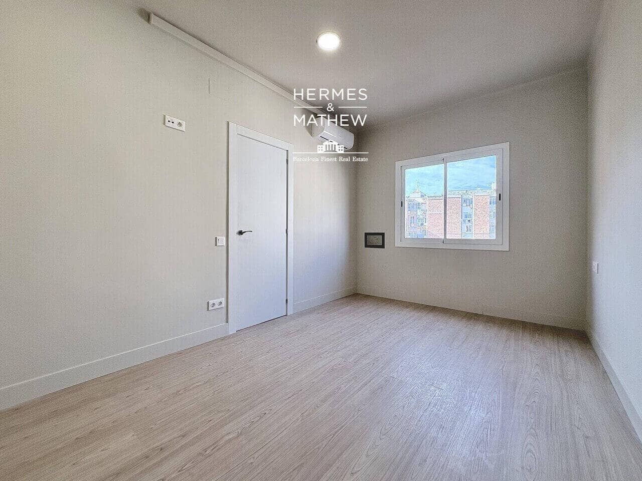 2 makuuhuone Asunto myytävänä paikassa Barcelona kaupunki - 369 000 € (Ref: 9660792)