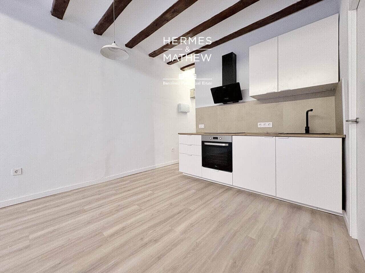 2 soveværelse Lejlighed til salg i Barcelona by - € 239.000 (Ref: 9660793)