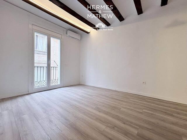 2 soveværelse Lejlighed til salg i El Raval, Barcelona by - € 239.000 (Ref: 9660793)