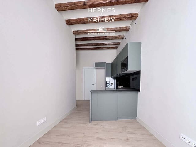 Piso de 2 habitaciones en El Barri Gòtic, Barcelona ciudad en venta - 429.000 € (Ref: 9763287)