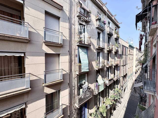 2 chambre Appartement à vendre à El Raval, Barcelone ville - 239 000 € (Ref: 9763289)