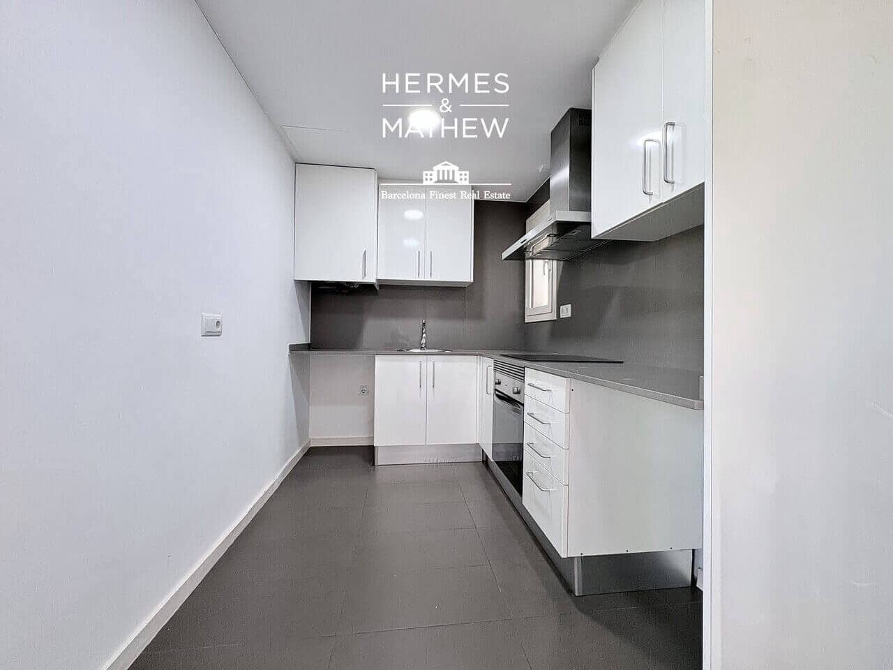 2 bedroom Penthouse for sale in Barcelona city - € 715,000 (Ref: 9844719)