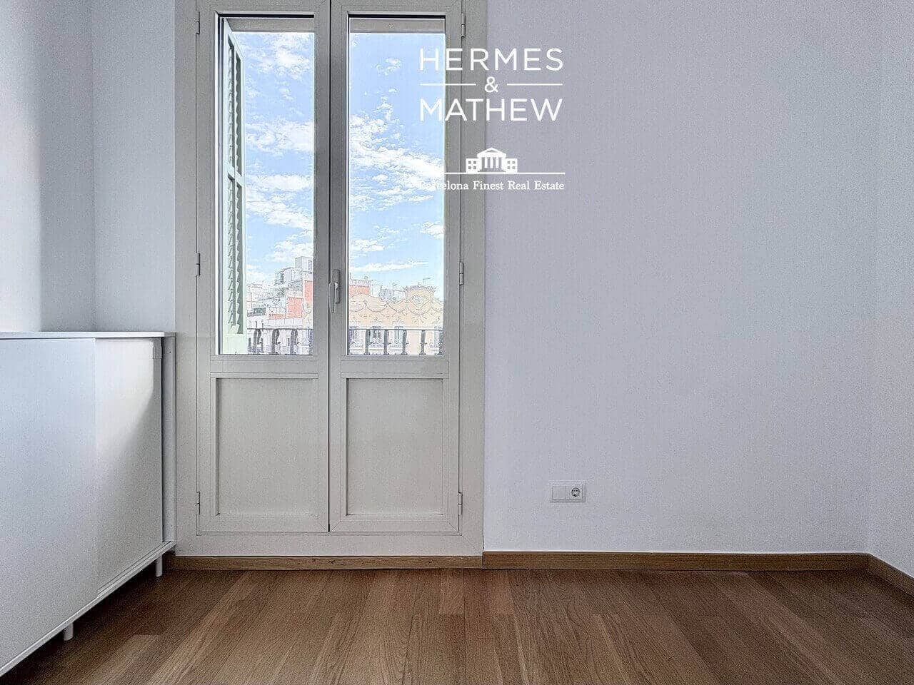 2 bedroom Penthouse for sale in Barcelona city - € 715,000 (Ref: 9844719)