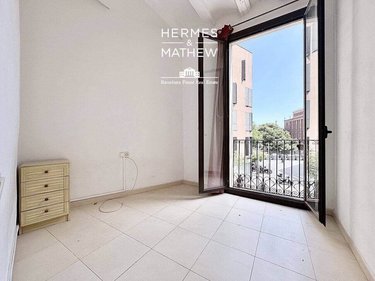 3 soveværelse Lejlighed til salg i Barcelona by - € 395.000 (Ref: 9848408)