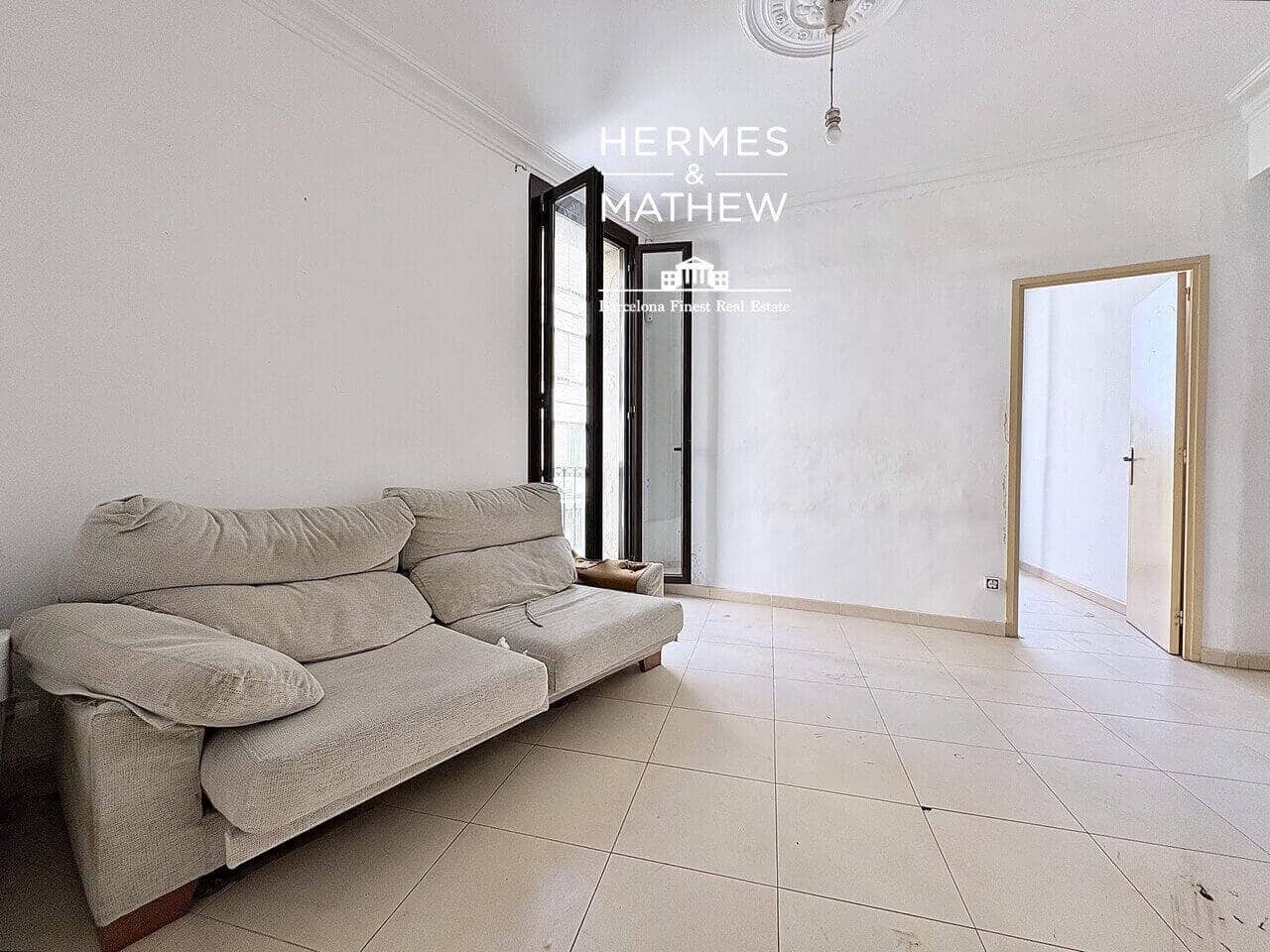 3 soveværelse Lejlighed til salg i Barcelona by - € 395.000 (Ref: 9848408)