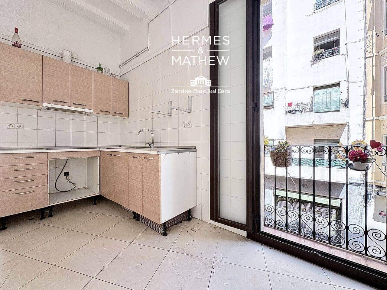3 soveværelse Lejlighed til salg i Barcelona by - € 395.000 (Ref: 9848408)