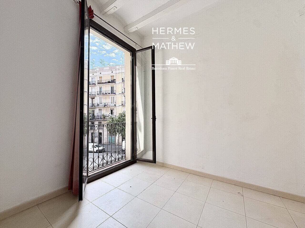 3 soveværelse Lejlighed til salg i Barcelona by - € 395.000 (Ref: 9848408)