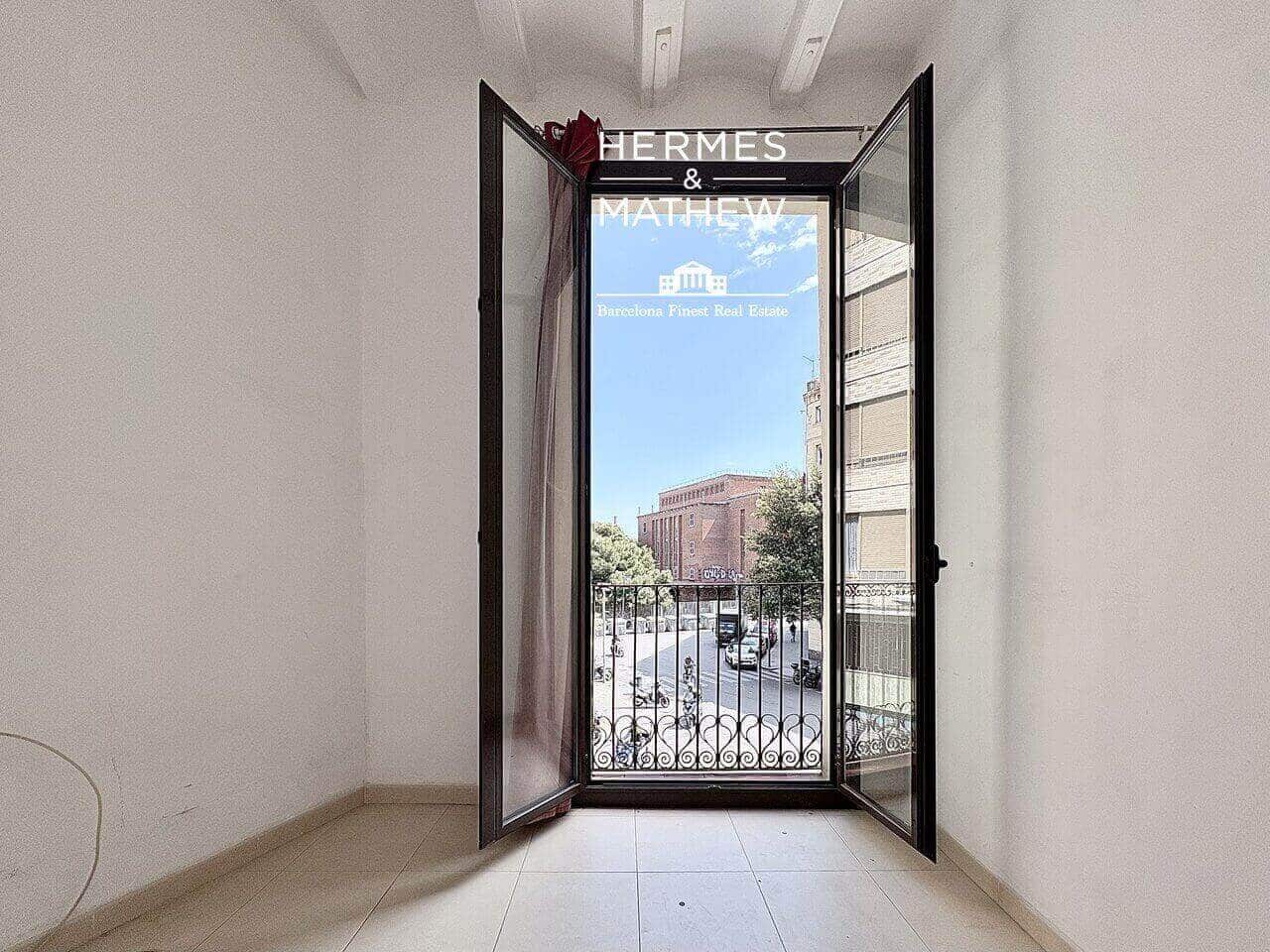 3 soveværelse Lejlighed til salg i Barcelona by - € 395.000 (Ref: 9848408)
