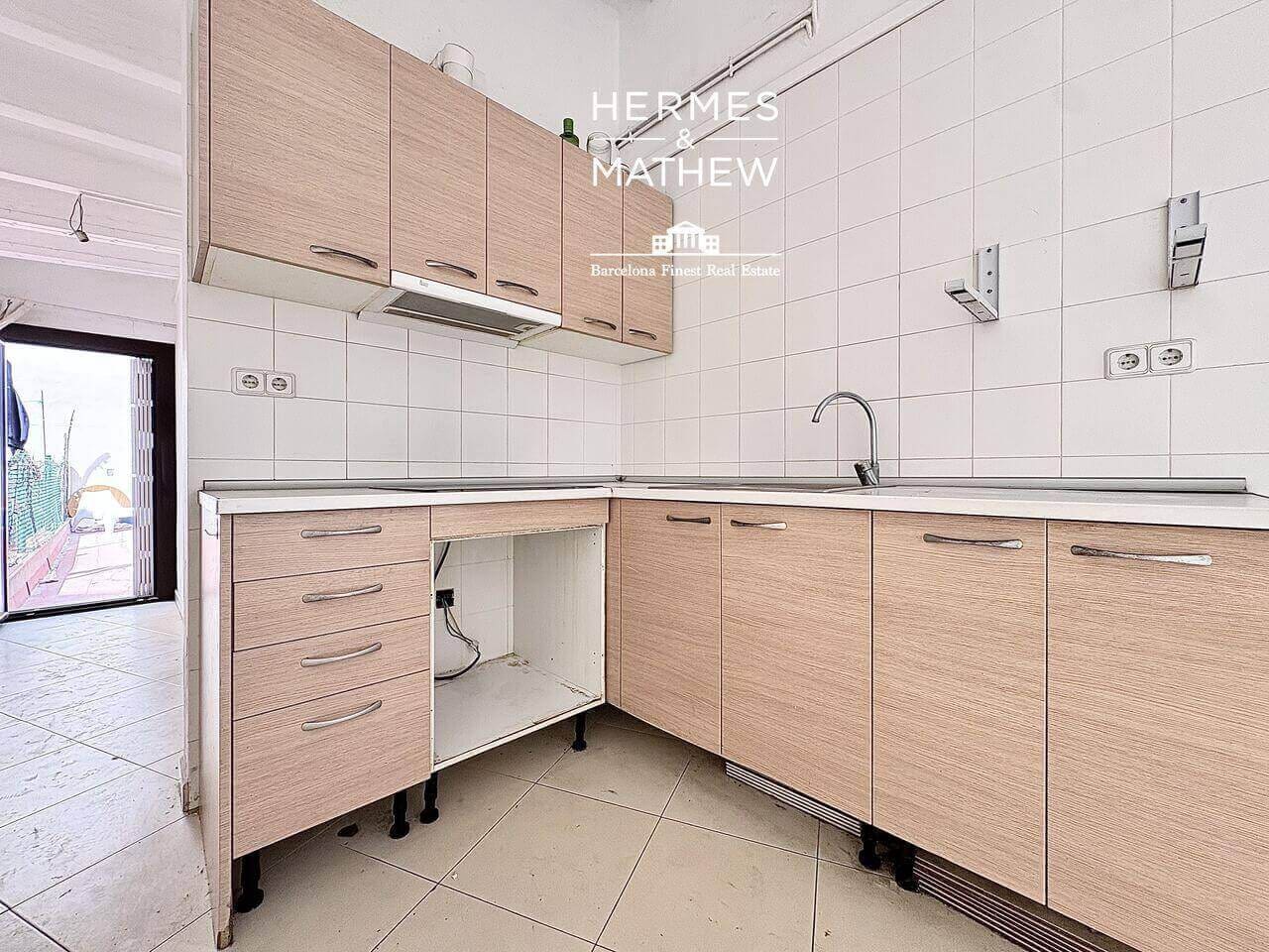 3 soveværelse Lejlighed til salg i Barcelona by - € 395.000 (Ref: 9848408)