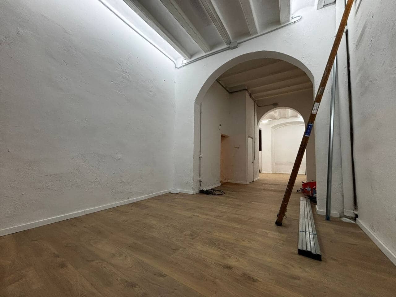 1 makuuhuone Kaupallinen myytävänä paikassa Barcelona kaupunki - 390 000 € (Ref: 9453471)