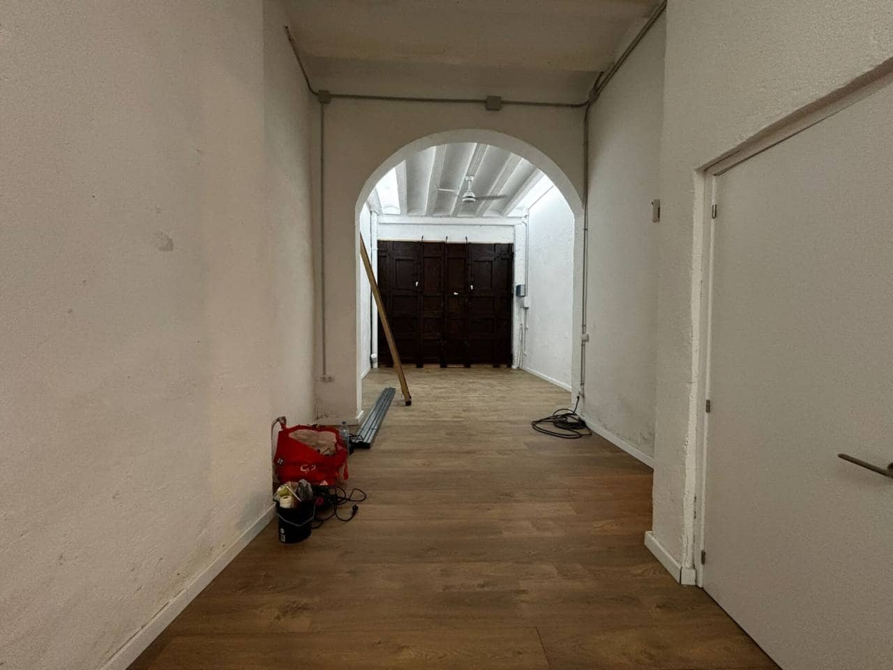 1 makuuhuone Kaupallinen myytävänä paikassa Barcelona kaupunki - 390 000 € (Ref: 9453471)