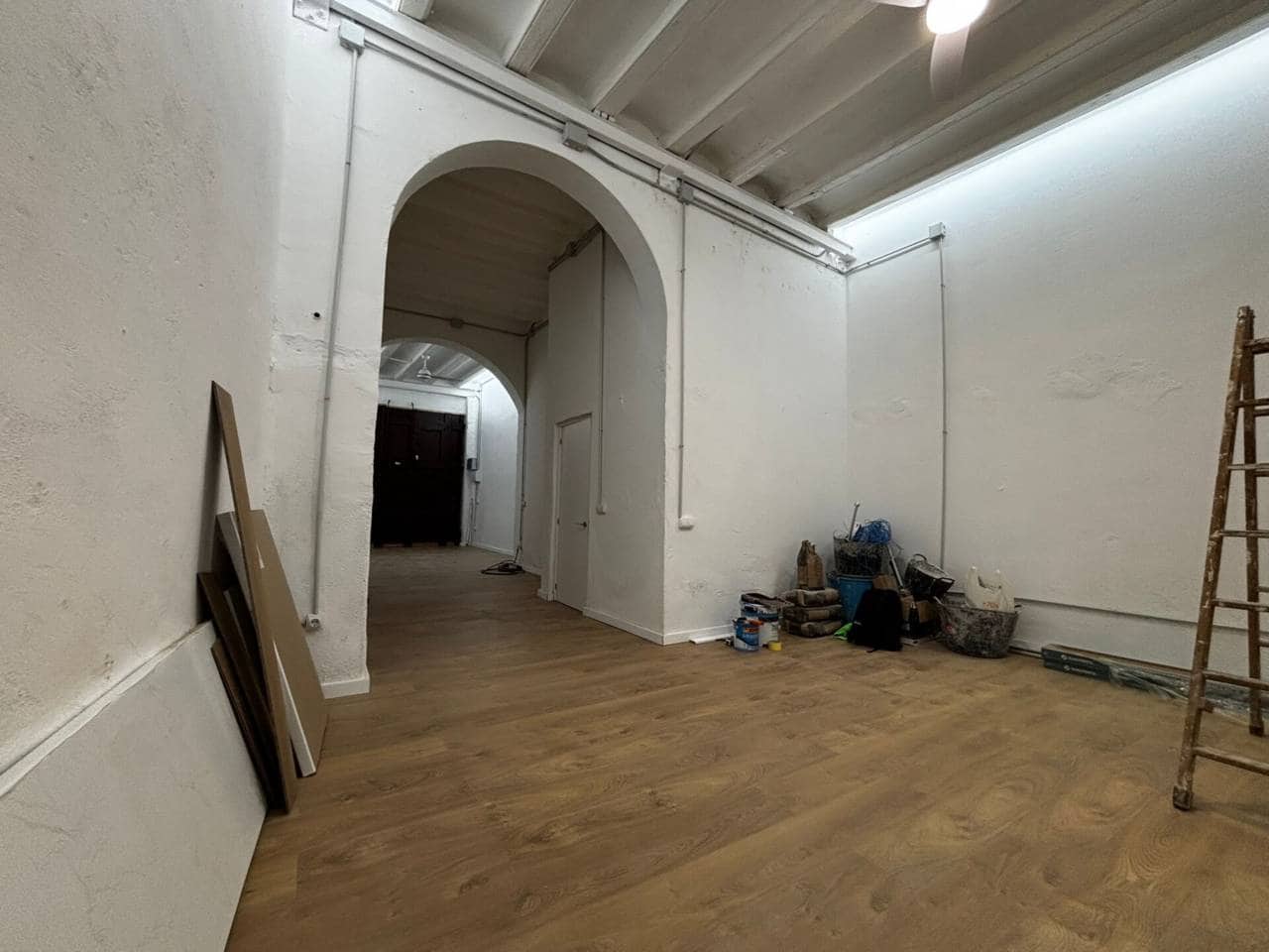 1 makuuhuone Kaupallinen myytävänä paikassa Barcelona kaupunki - 390 000 € (Ref: 9453471)