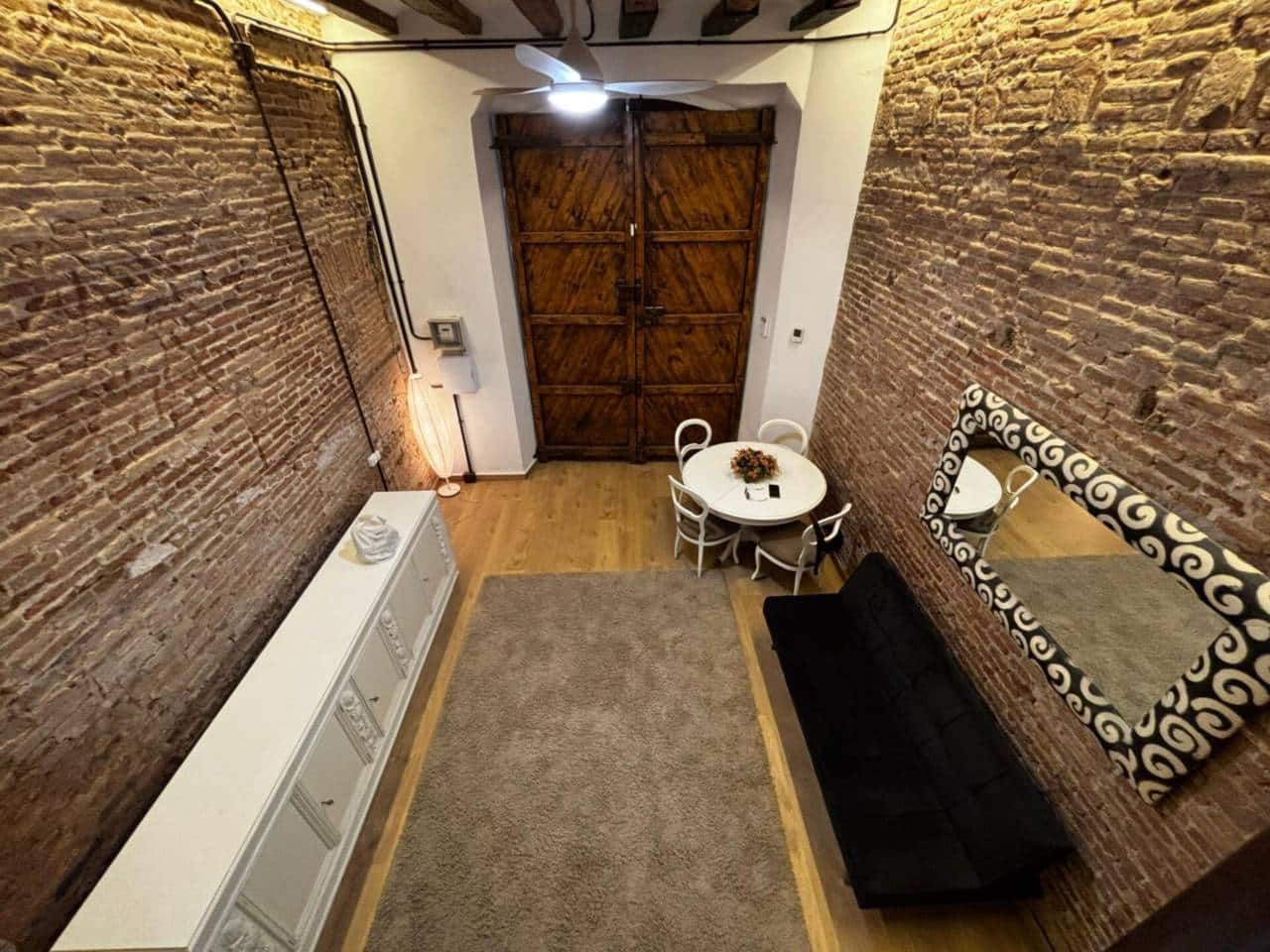 1 makuuhuone Kaupallinen myytävänä paikassa Barcelona kaupunki - 390 000 € (Ref: 9453471)