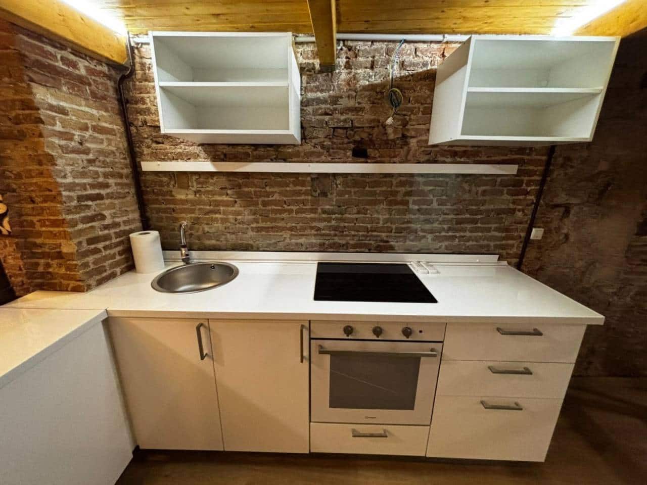 1 makuuhuone Kaupallinen myytävänä paikassa Barcelona kaupunki - 390 000 € (Ref: 9453471)