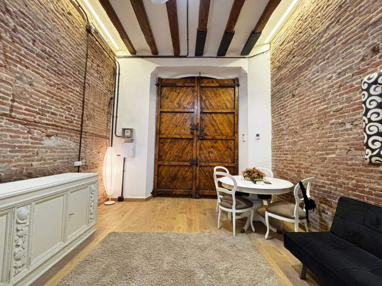 1 makuuhuone Kaupallinen myytävänä paikassa Barcelona kaupunki - 390 000 € (Ref: 9453471)