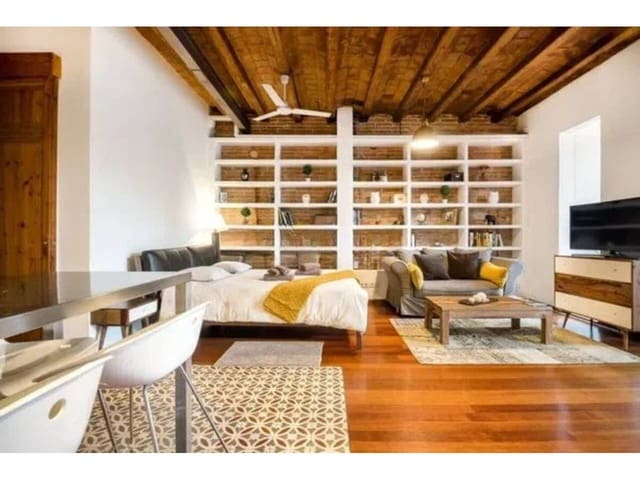 Loft te huur in Barcelona stad - € 1.850 (Ref: 9453474)