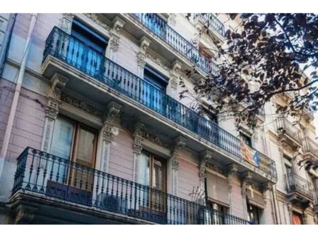 Loft te huur in Barcelona stad - € 1.850 (Ref: 9453474)