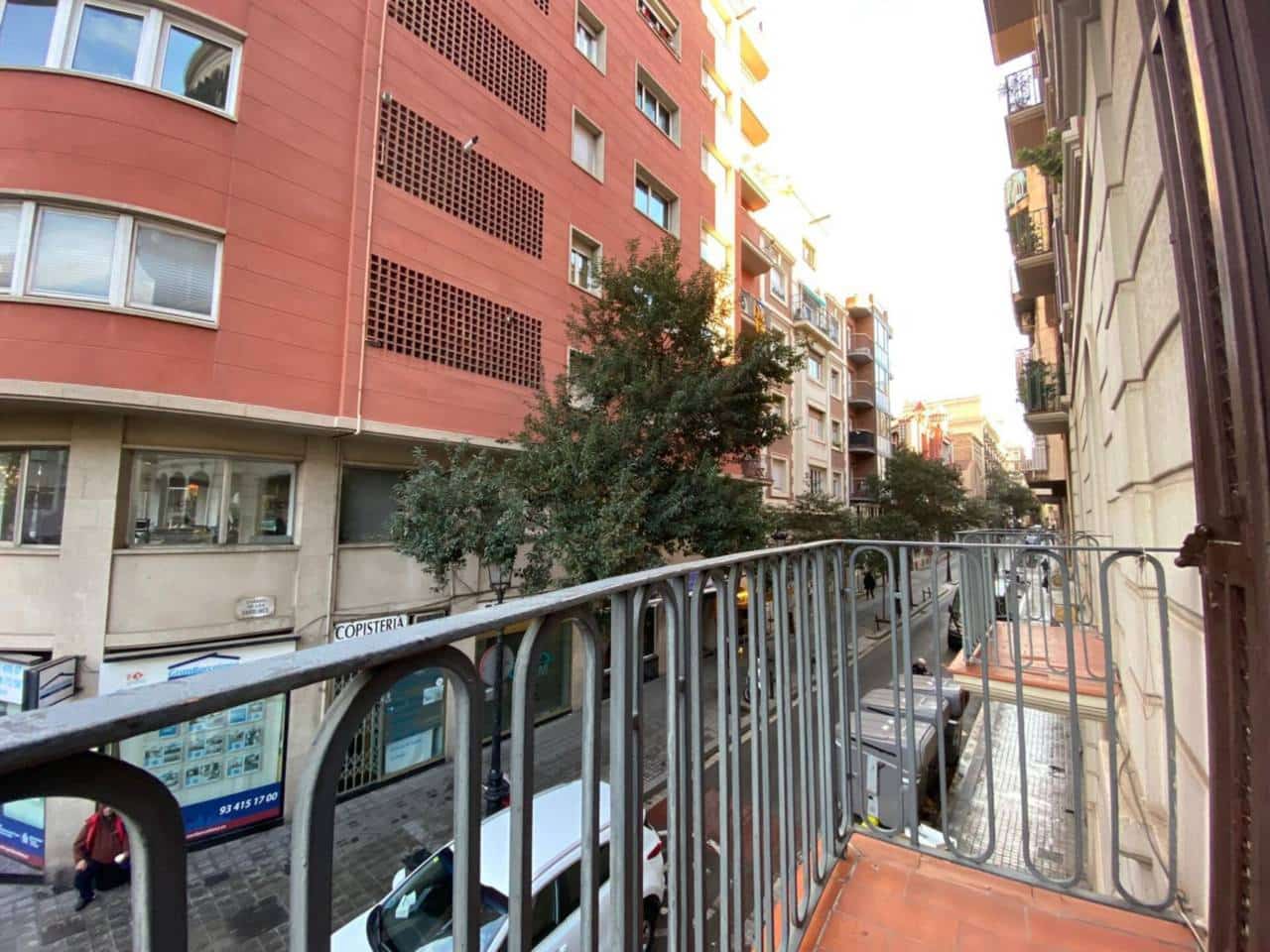 6 bedroom Flat for sale in Barcelona city - € 925,000 (Ref: 9453478)