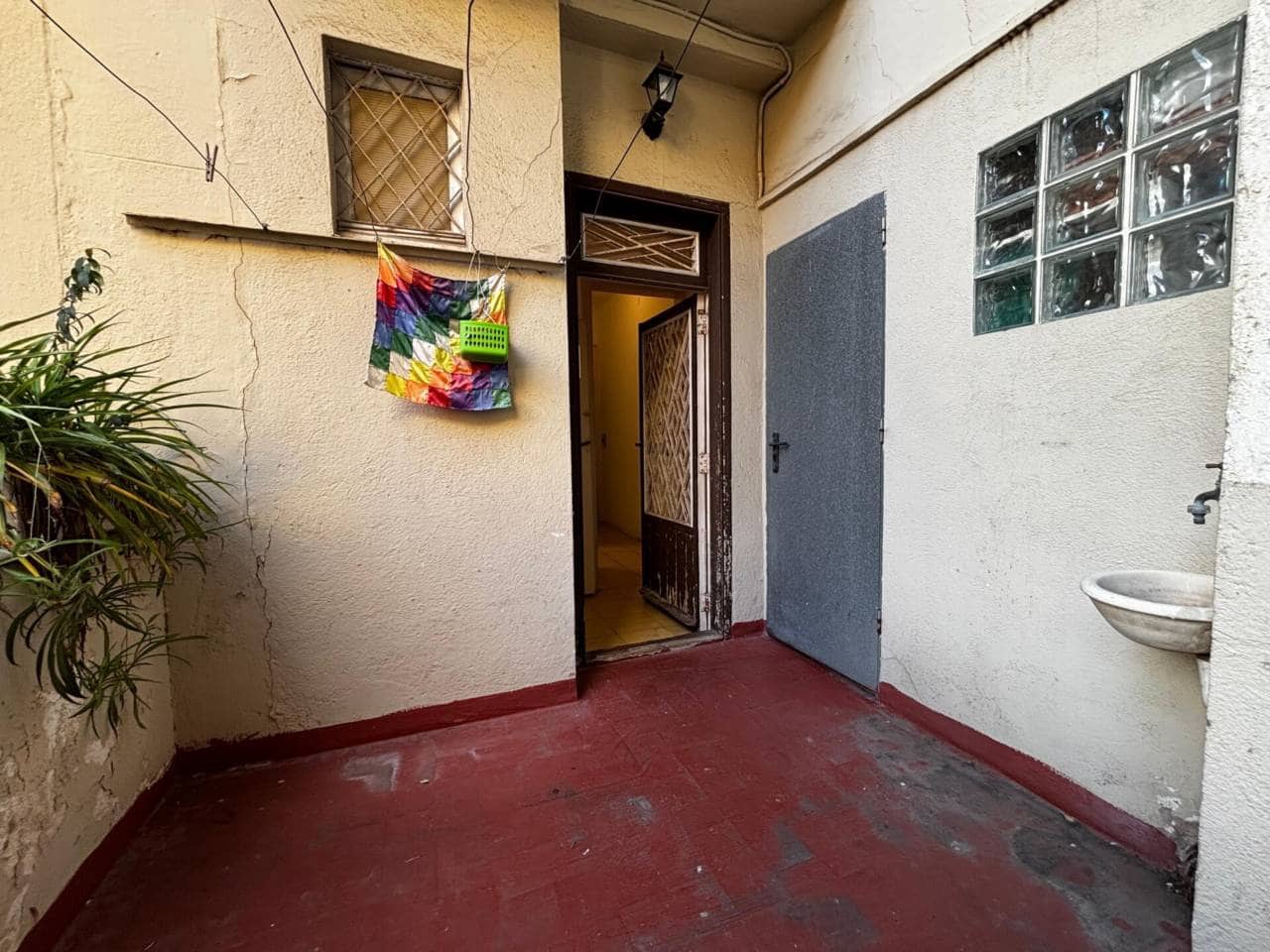 6 bedroom Flat for sale in Barcelona city - € 925,000 (Ref: 9453478)