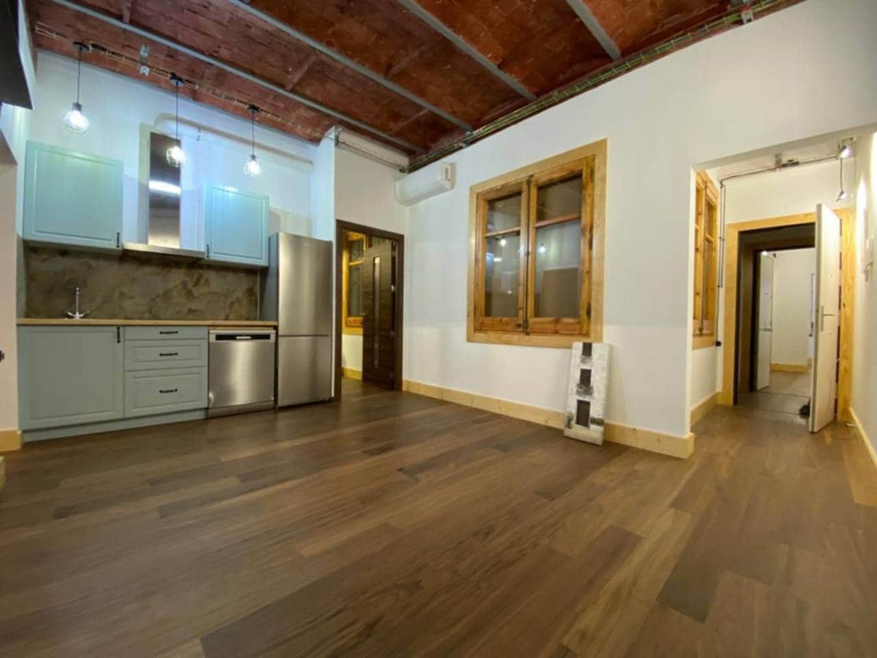 Flat for sale in Barcelona city - € 339,000 (Ref: 9453479)