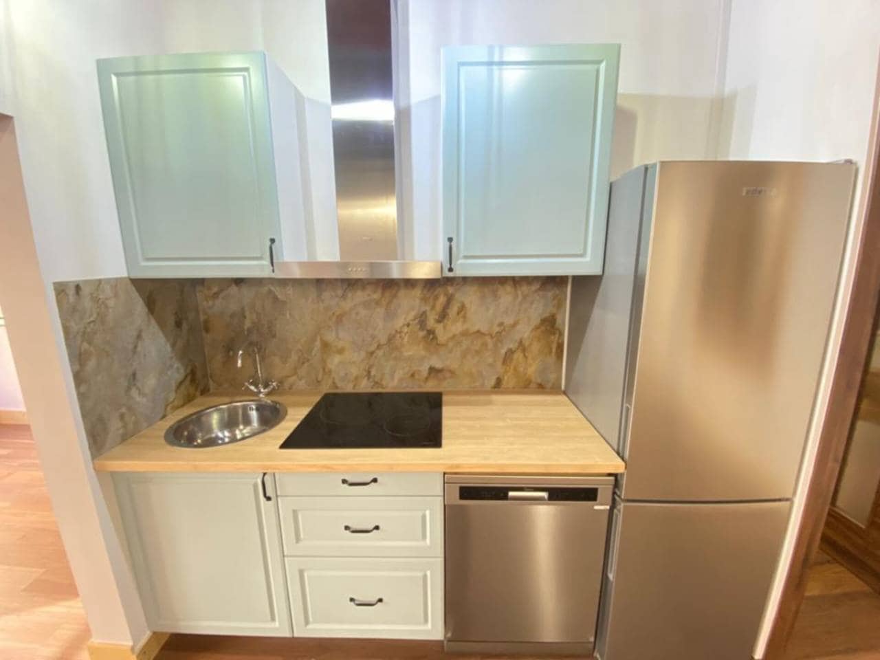 Flat for sale in Barcelona city - € 339,000 (Ref: 9453479)