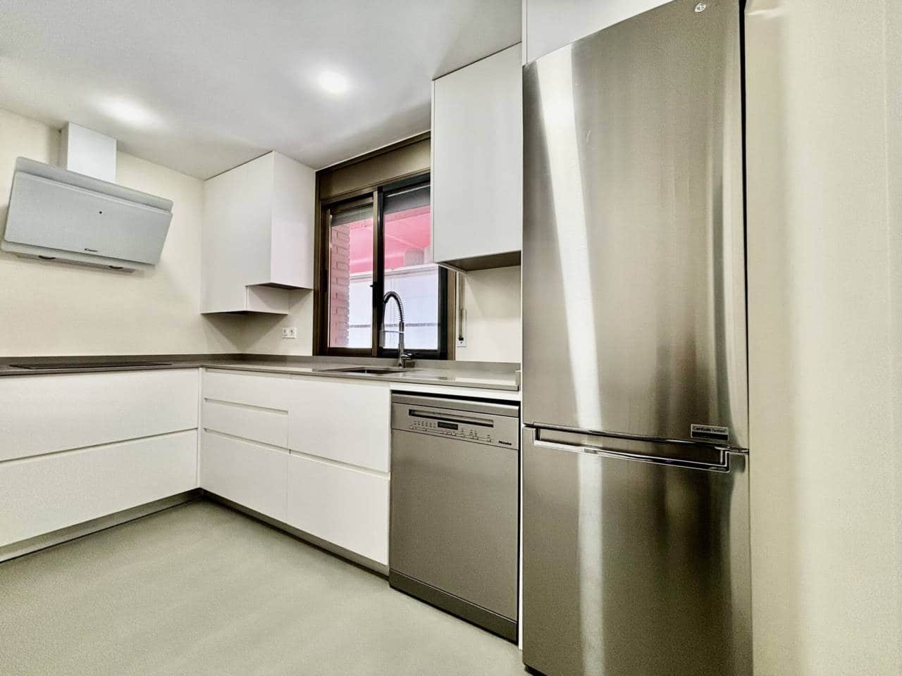 4 quarto Penthouse para venda em El Prat de Llobregat - 525 000 € (Ref: 9453482)