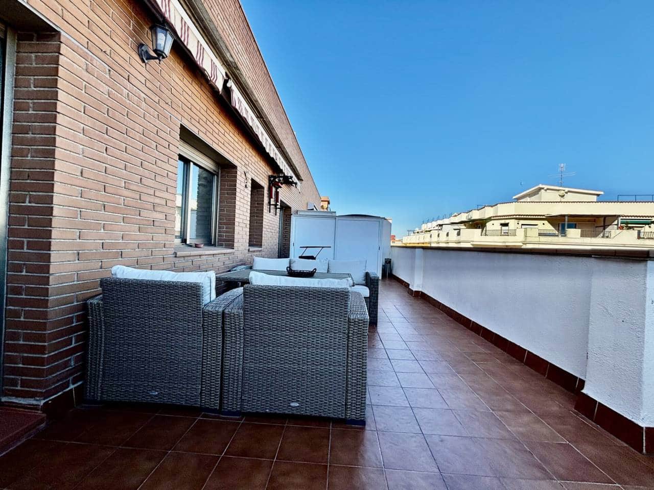 4 quarto Penthouse para venda em El Prat de Llobregat - 525 000 € (Ref: 9453482)