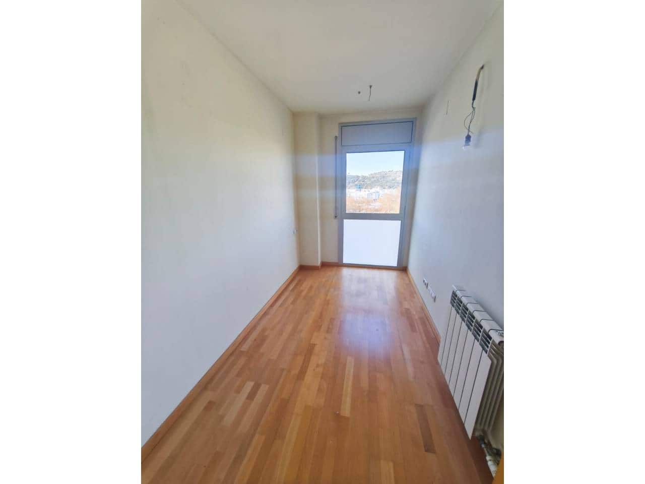 3 quarto Penthouse para venda em Montornes del Valles com piscina garagem - 329 000 € (Ref: 9453486)