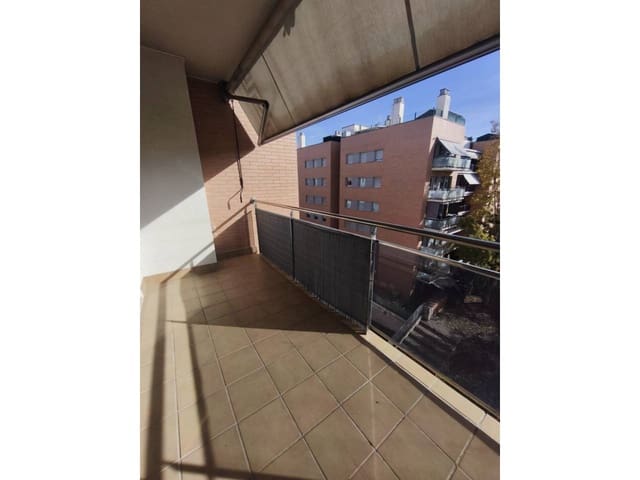 3 quarto Penthouse para venda em Montornès del Vallès com piscina garagem - 329 000 € (Ref: 9453486)