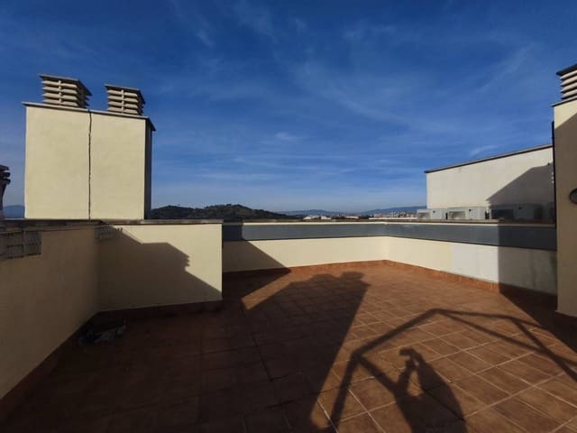 3 quarto Penthouse para venda em Montornès del Vallès com piscina garagem - 329 000 € (Ref: 9453486)