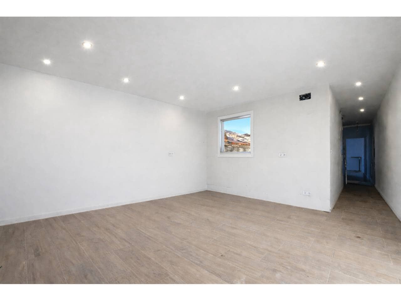 3 Zimmer Wohnung zu verkaufen in Martorell - 98.000 € (Ref: 9470880)