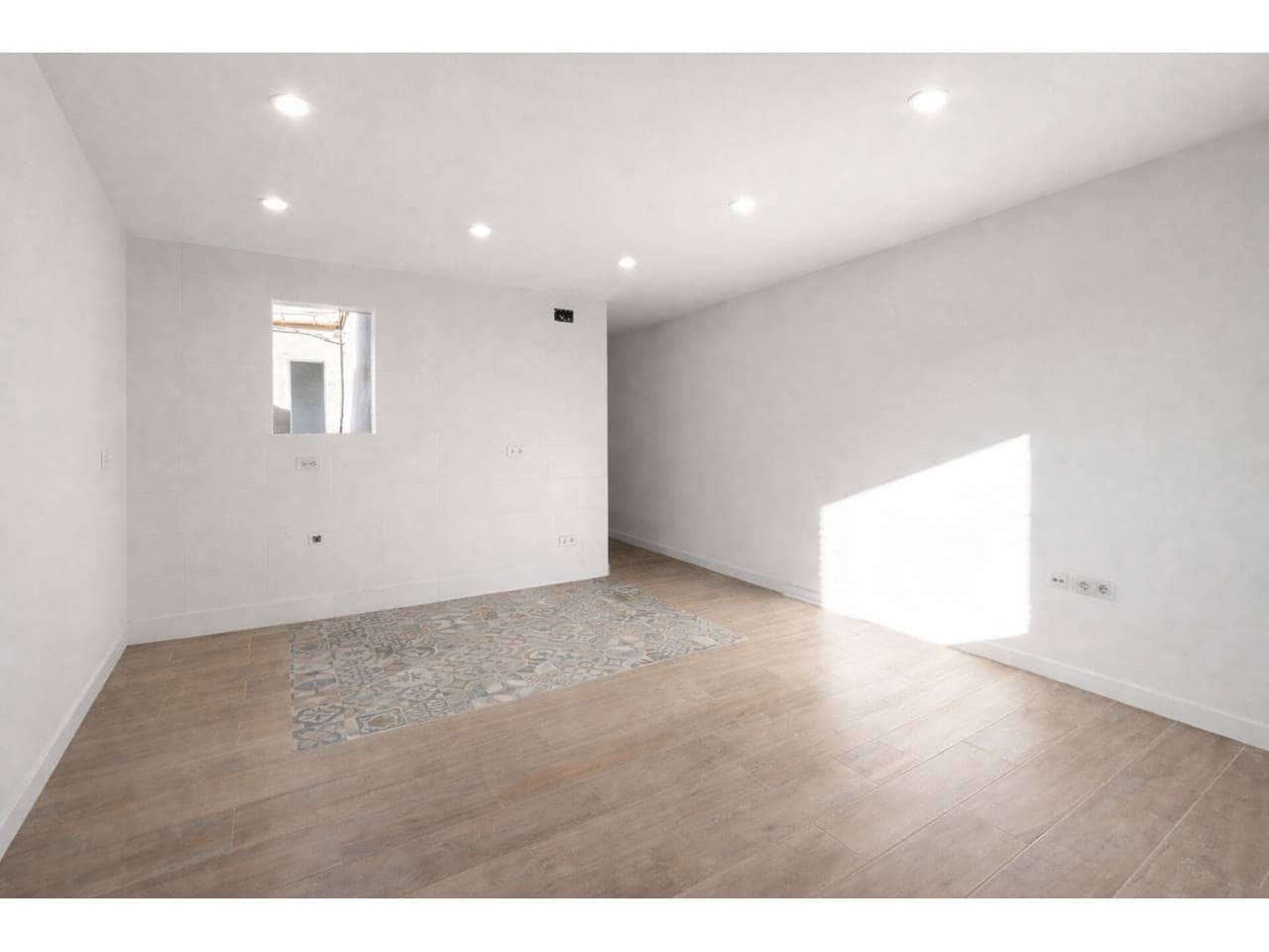 3 Zimmer Wohnung zu verkaufen in Martorell - 98.000 € (Ref: 9470880)