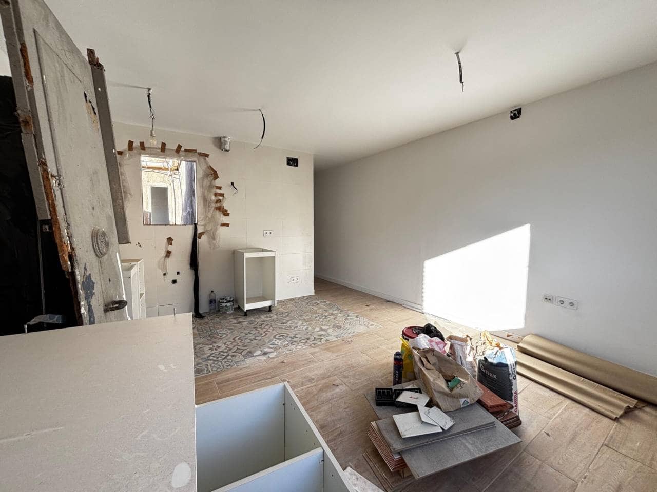 3 Zimmer Wohnung zu verkaufen in Martorell - 98.000 € (Ref: 9470880)