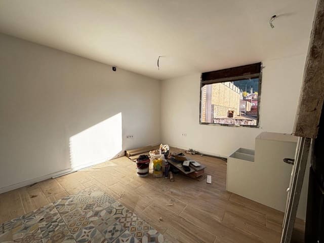 3 Zimmer Wohnung zu verkaufen in Martorell - 98.000 € (Ref: 9470880)