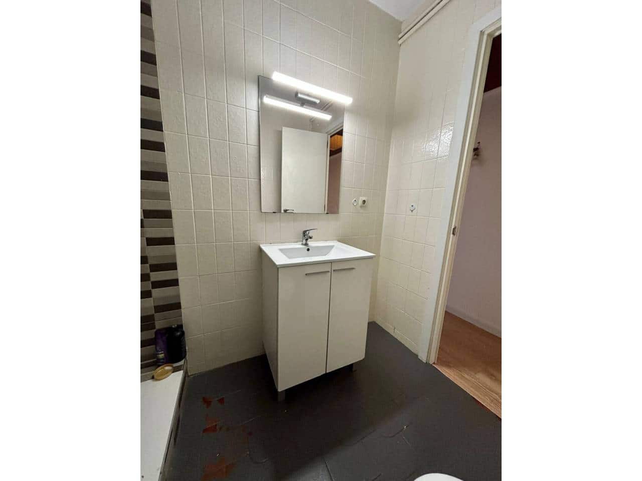 4 Zimmer Wohnung zu vermieten in Barcelona Stadt - 1.615 € (Ref: 9485055)