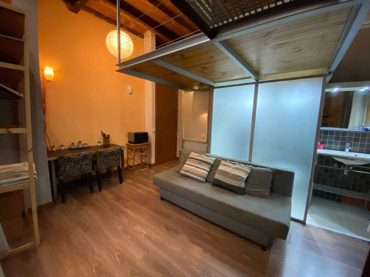 1 bedroom Flat for rent in Barcelona city - € 950 (Ref: 9488050)