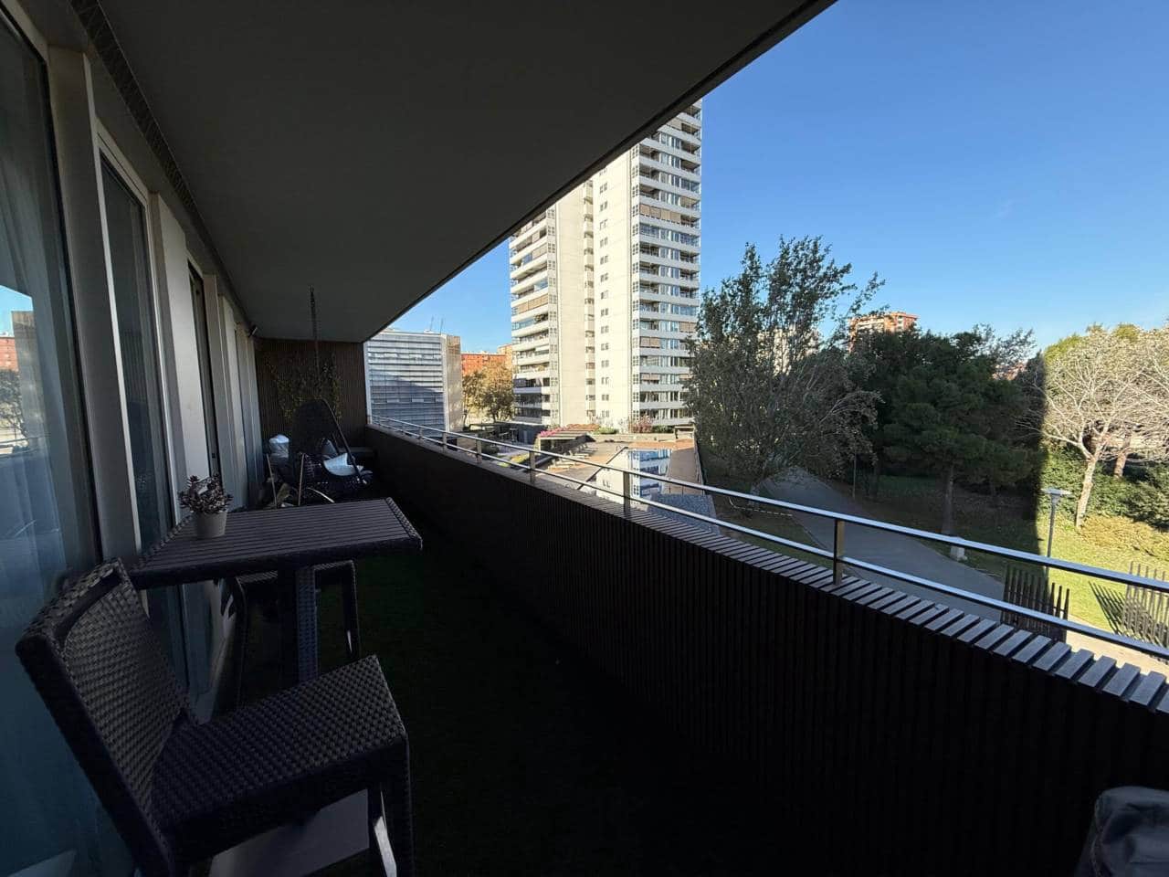 3 bedroom Flat for sale in Barcelona city - € 950,000 (Ref: 9496692)