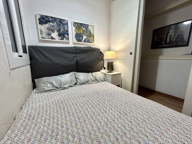 2 quarto Apartamento para venda em Barcelona cidade - 320 000 € (Ref: 9498038)