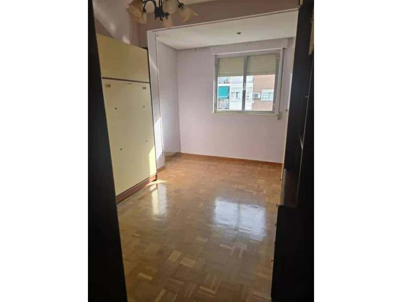 5 sovrum Lägenhet till salu i Barcelona stad - 890 000 € (Ref: 9503715)