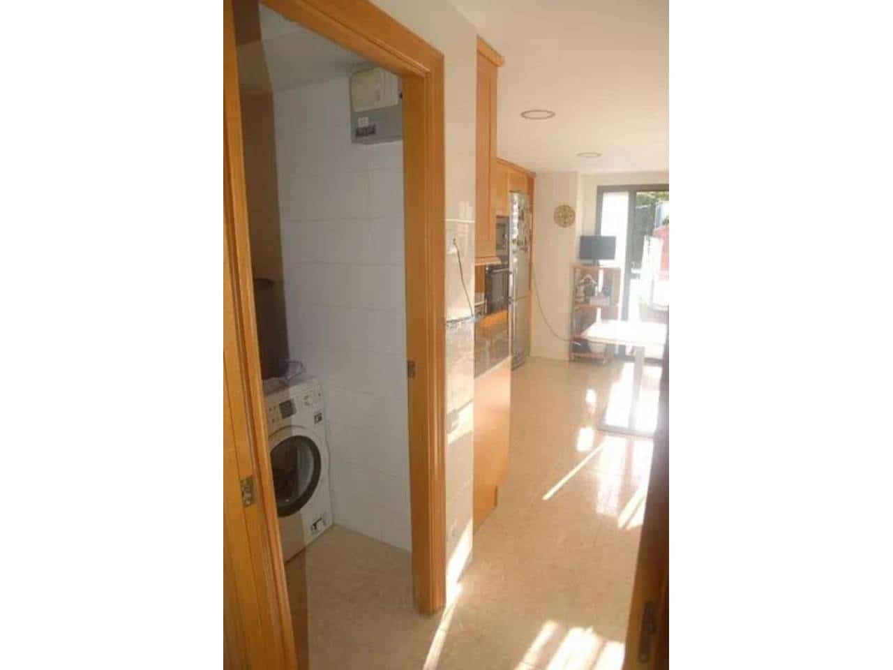 3 soverom Leilighet til salgs i L'Hospitalet de Llobregat - € 695 000 (Ref: 9508108)