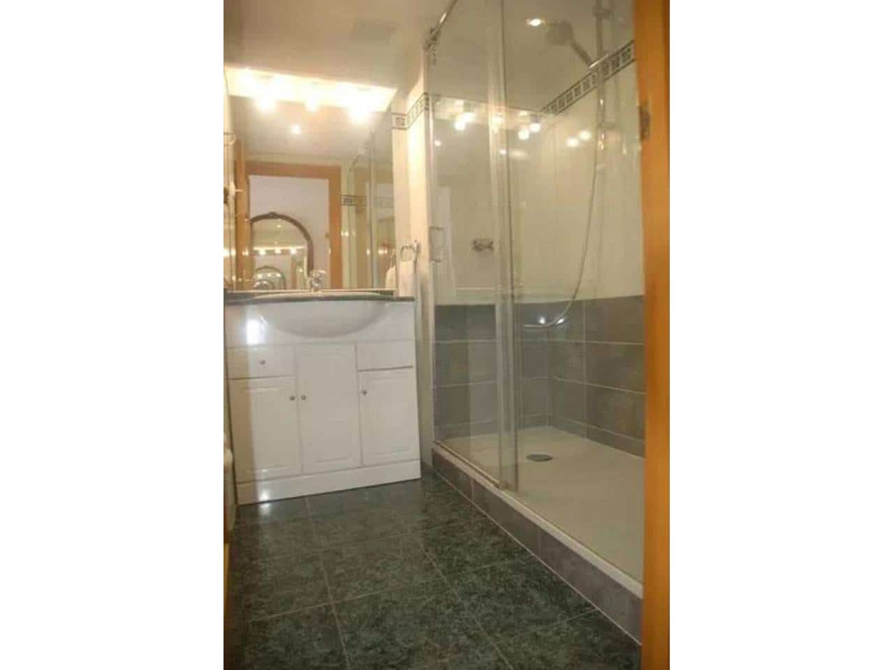 3 soverom Leilighet til salgs i L'Hospitalet de Llobregat - € 695 000 (Ref: 9508108)