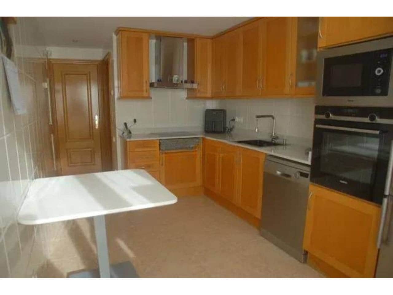 3 soverom Leilighet til salgs i L'Hospitalet de Llobregat - € 695 000 (Ref: 9508108)