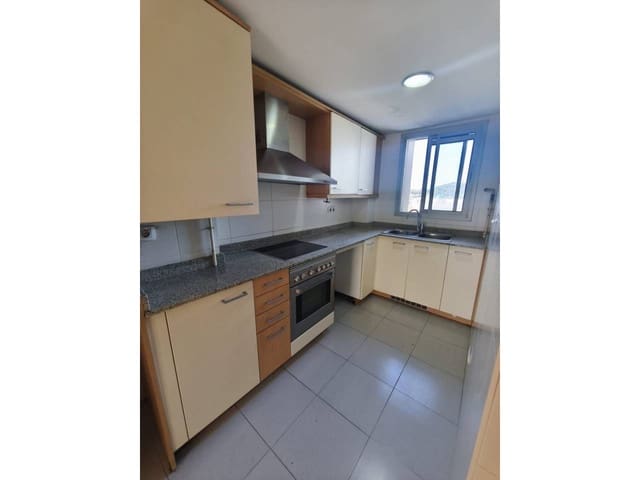 3 quarto Penthouse para venda em Montornès del Vallès com piscina garagem - 329 000 € (Ref: 9525962)