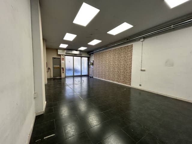 Erhverv til leje i Barcelona by - € 2.200 (Ref: 9535399)