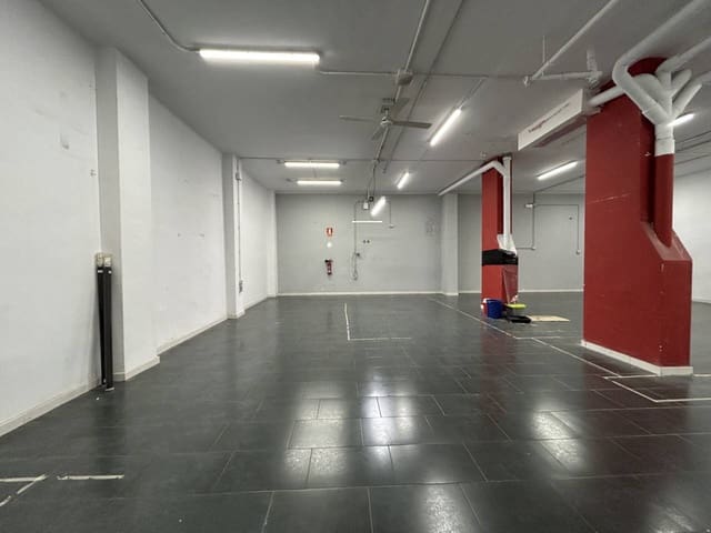 Erhverv til leje i Barcelona by - € 2.200 (Ref: 9535399)